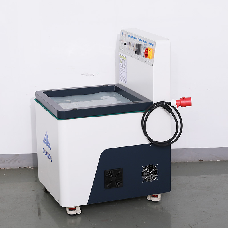 小型磁力拋光機GG8620